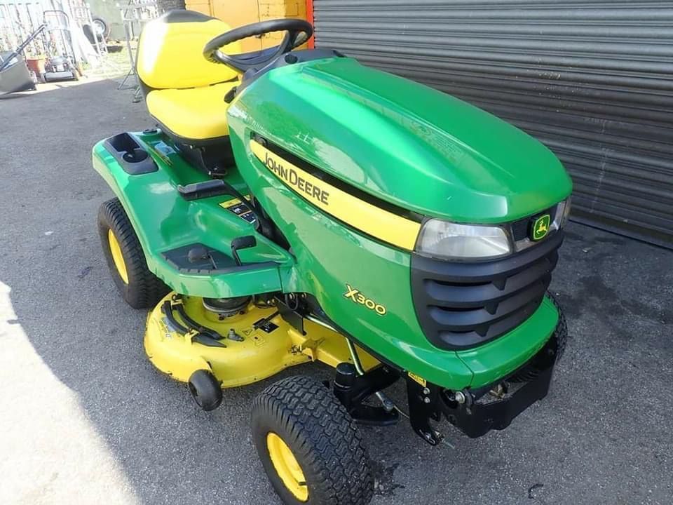 2022 John Deer X384 Lawn  Garden Tractors gasoline riding lawn mower tractor garden lawn mower 764cc for sale with fast delivery