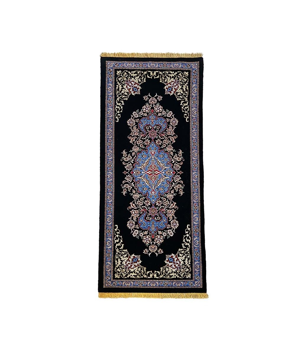 Isfahan Rugs Superior Quality Sophisticated Floral And Geometric Designs Exquisite Hand-Woven Persian Carpets