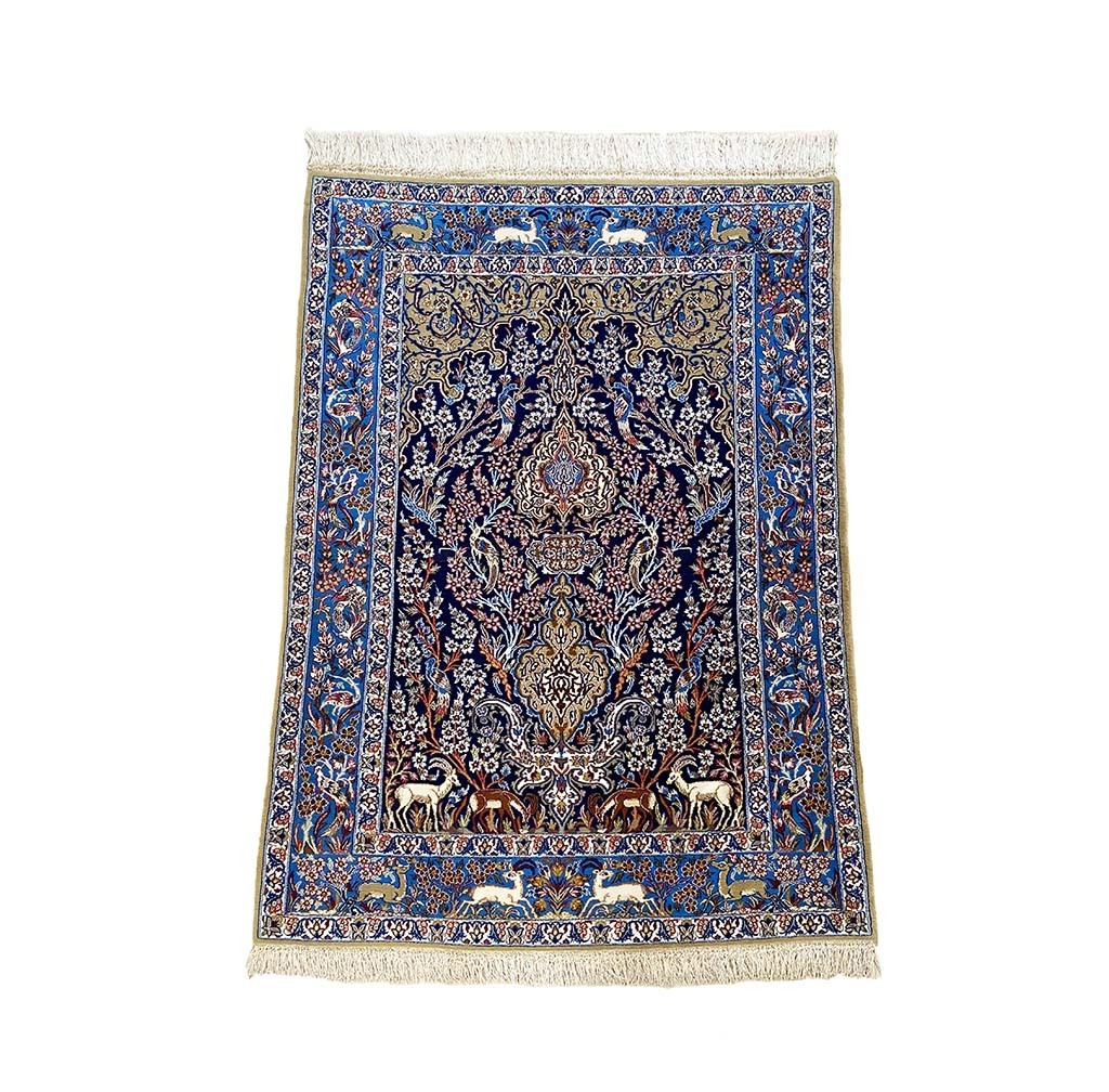 Isfahan Rugs Superior Quality Sophisticated Floral And Geometric Designs Exquisite Hand-Woven Persian Carpets