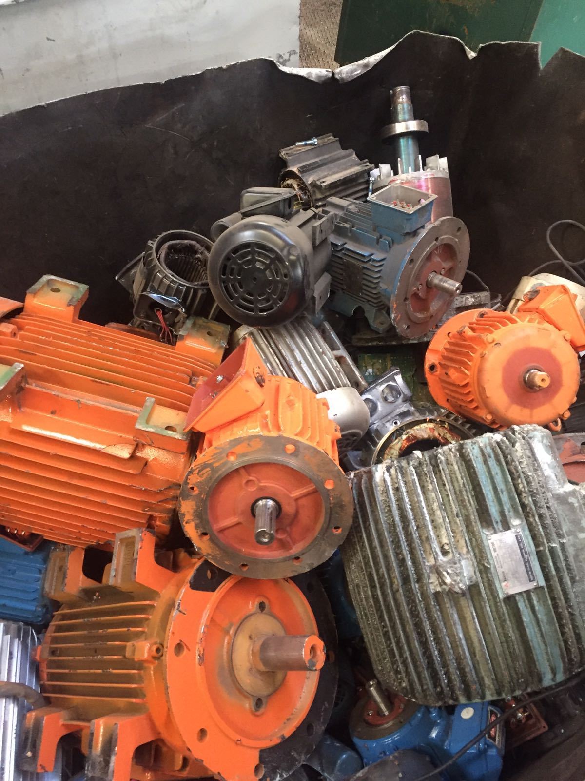 ELECTRIC MOTOR SCRAP USED ELECTRIC MOTOR SCRAPS AVAILABLE NOW