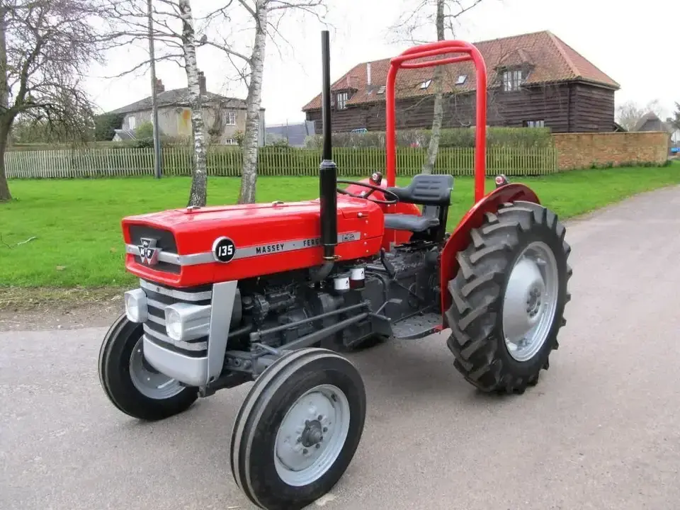 Used Massey Ferguson 385 2wd Farm Cheap Fairly used Massey Ferguson MF 290 wheels agricultural Tractor Tractor For Spare Parts