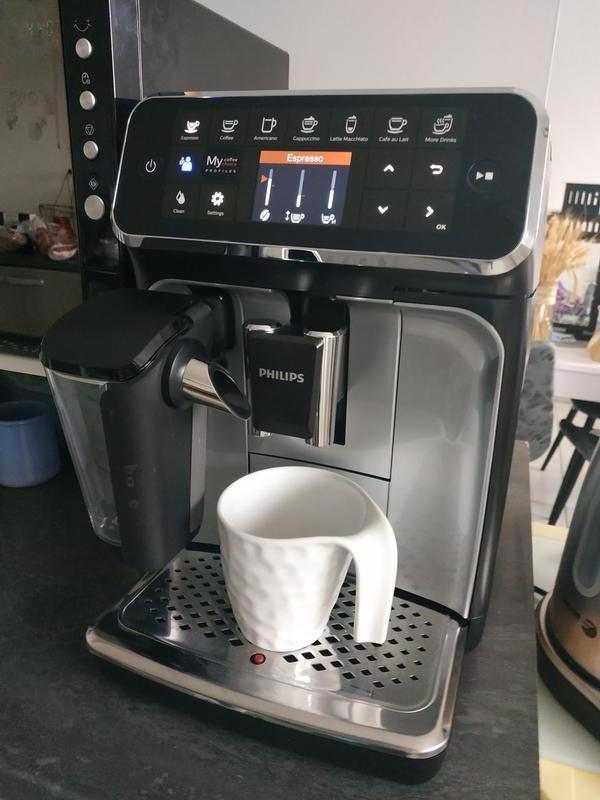 100% ORIGINAL Brevilles BES990BSS Fully Automatic Espresso Machine, Oracle Touch Coffee Machine