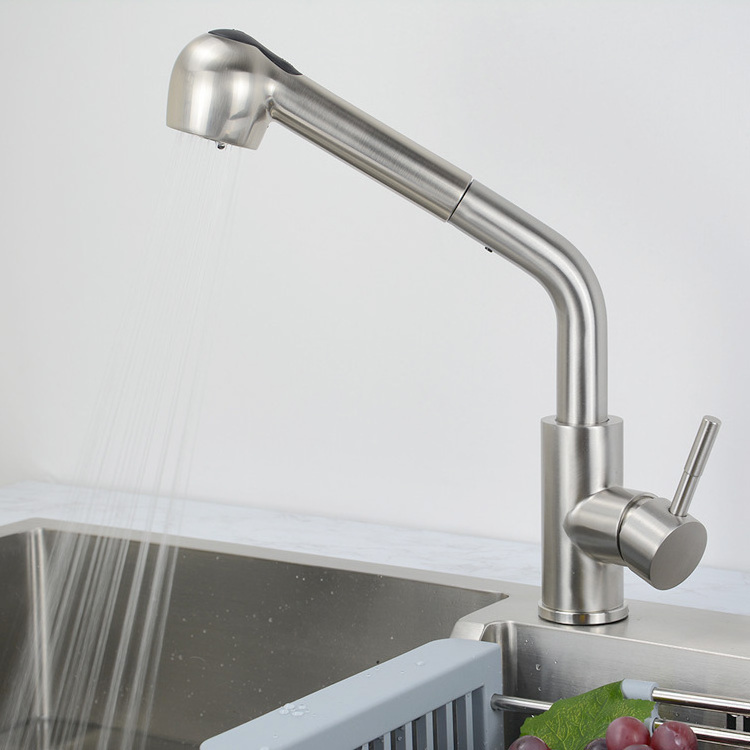 Single Lever Pull Out Kitchen Sink Faucets with Pull Out Sprayer Low Arch SUS 304 Stainless Steel Brushed Nickel Deck Mounted