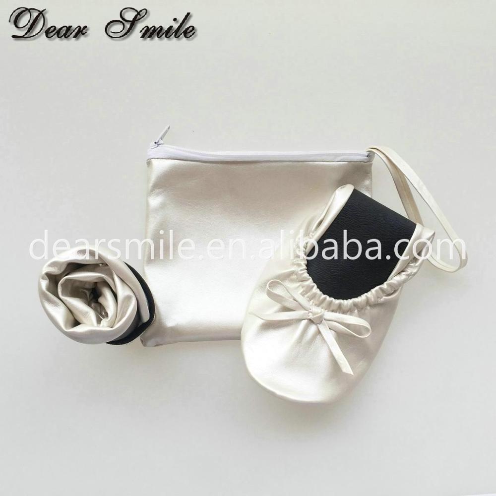 2023 Wholesale Trade assurance ballet foldable ballerina flats fold up disposable ballerina shoes