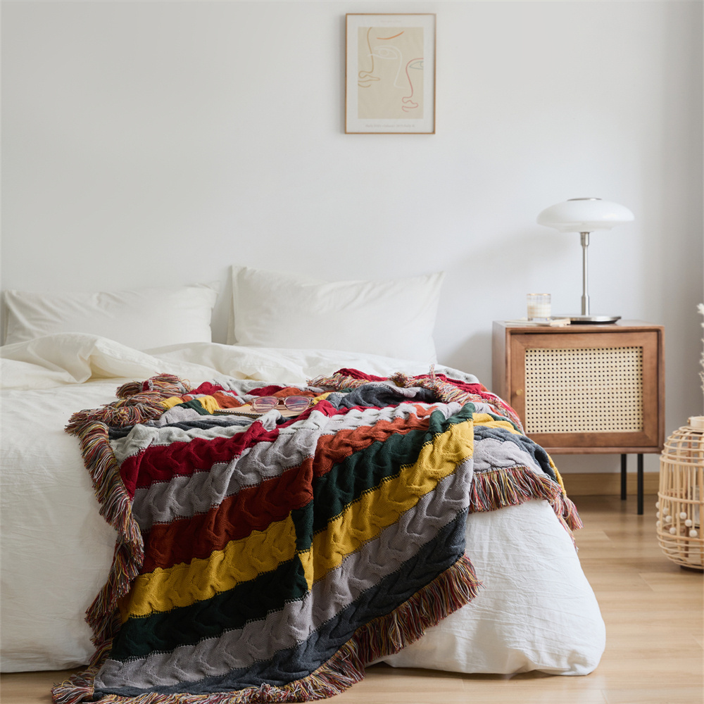 High Quality Wool Blending Luxury Knitted Blanket Throws For Sofa Suitable For Traveling New Arrival Cozy Blanket