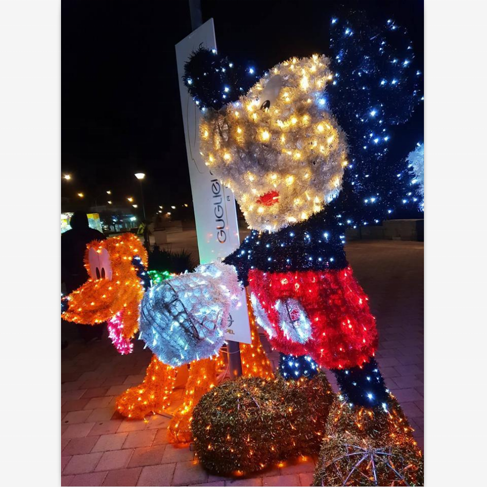 mickey mouse outdoor lights