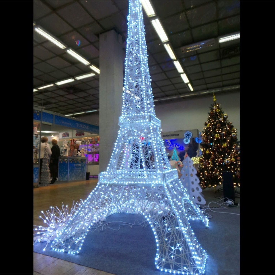 Eiffel Tower decorative christmas motif lights