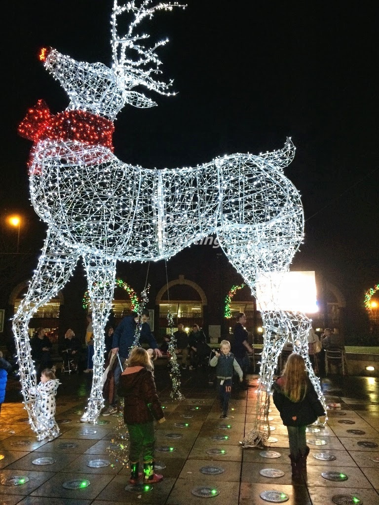 large lighted reindeer christmas decoration