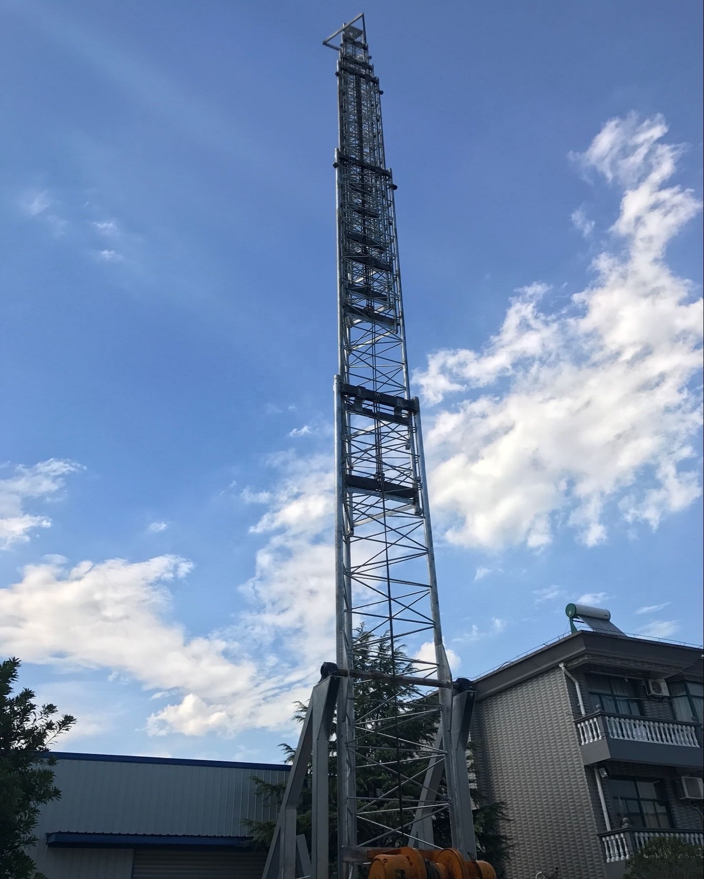 GSM Wireless Antenna Cell on Wheels Tower