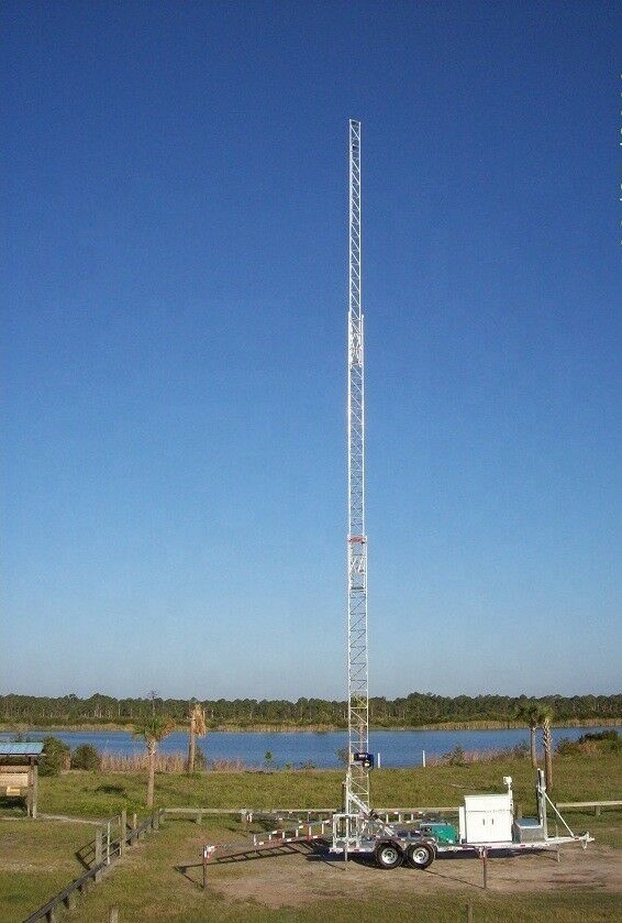 Factory Direct Sale Telescoping Antenna Tower 5g Cell on Wheels Communication Tower