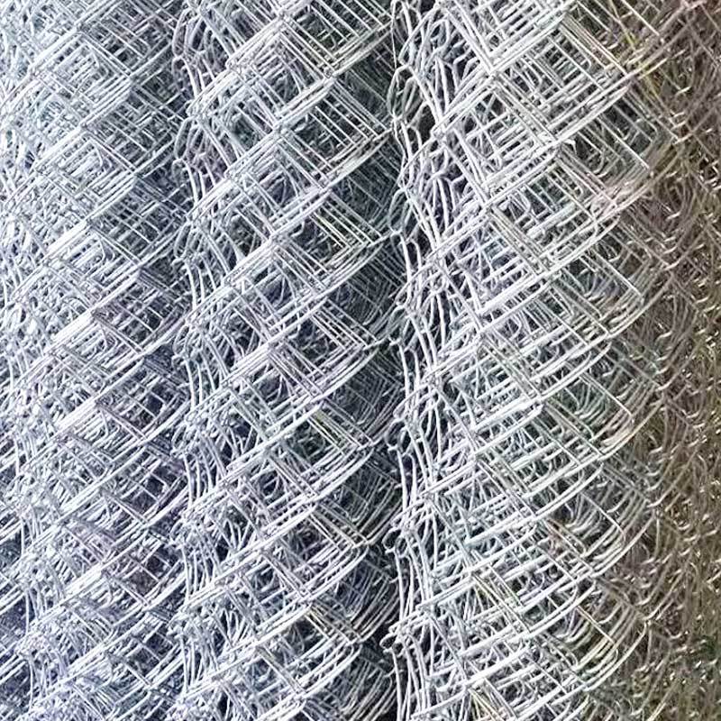 new design cheap price 100 ft roll galvanized pvc coated chain link fence diamond wire fencing