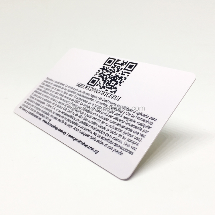 Plastic loyalty membership Gift card with barcode and card number