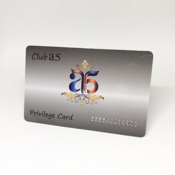 Custom credit card size business card with embossed number overlay for high quality Plastic business card