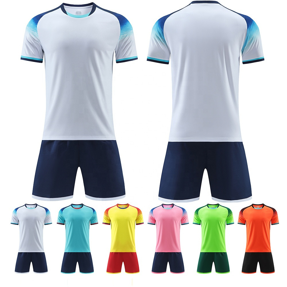 2023 High quality Kid's Adult's Customized logo Soccer Jersey outfits Custom Uniform Quick Dry Football Jersey Training set