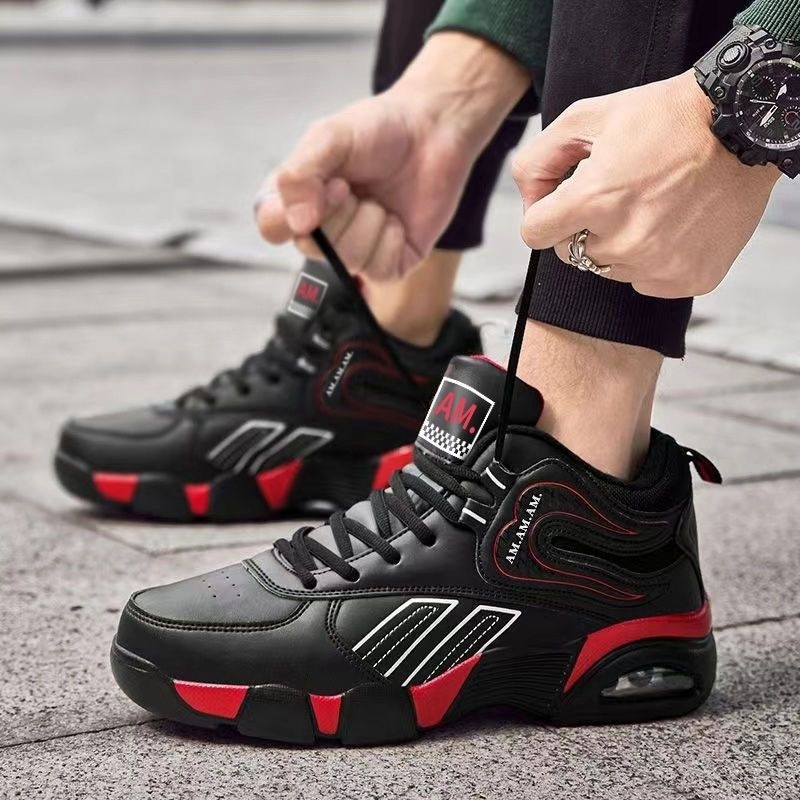 Popular products in 2022 New boys' comfortable wholesale casual shoes Thick soled fashionable sneakers Men's casual