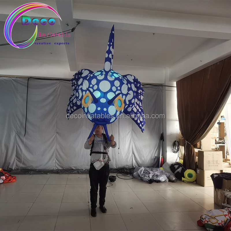 LED lights walking inflatable marine puppet costume custom blue inflatable fish costume