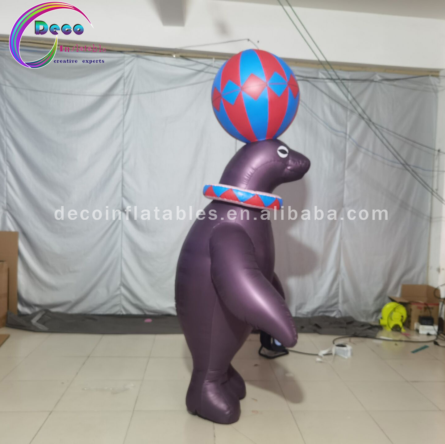 Costume Inflatable Cartoon circus seal playing a ball costume