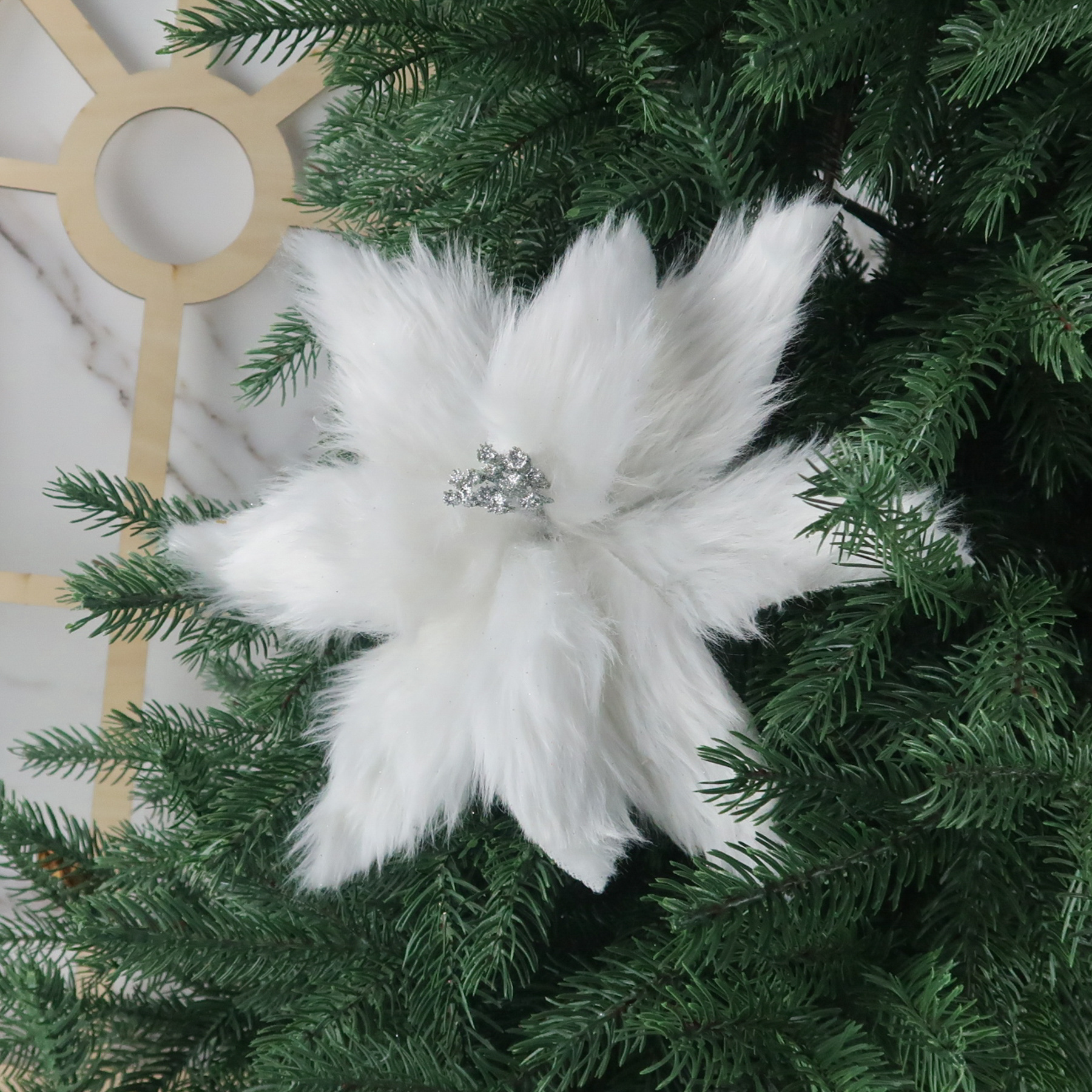 Artificial Christmas Flowers Decorations White Soft Fluffy Flower Stem With Glitter Velvet Navidad Christmas Decorative Flowers