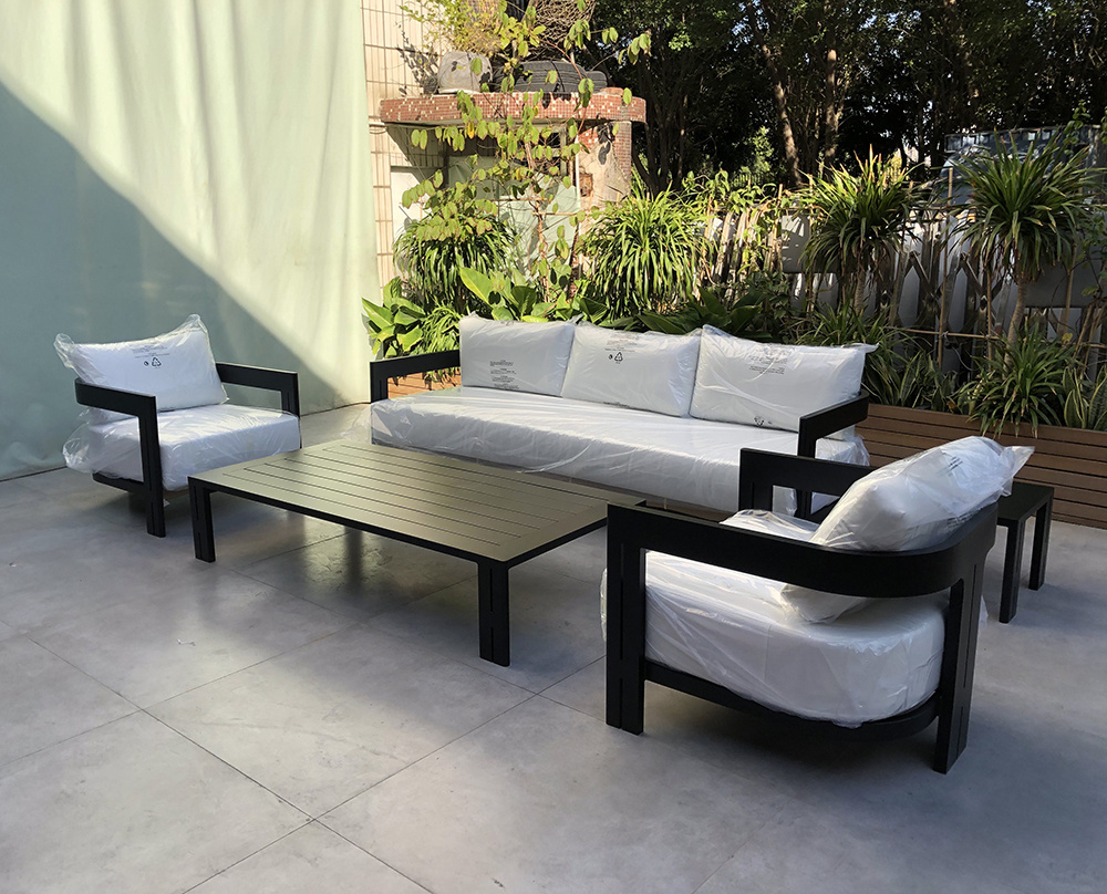 2024 In Stock High-End Outdoor Aluminum Furniture for Hotels Resort Garden Aluminum Set Outdoor Sofa Set