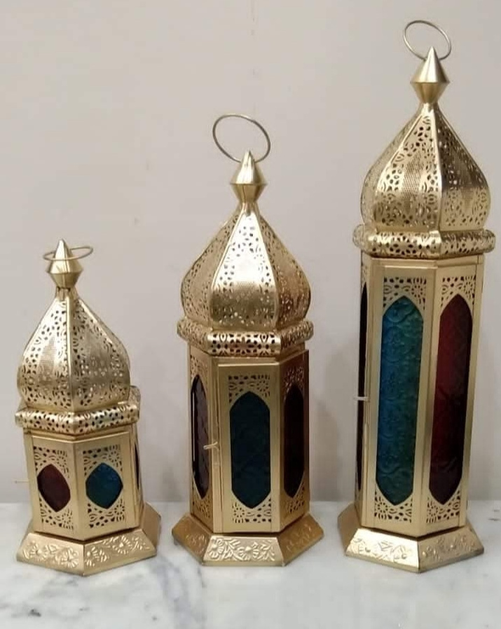 Metal Gold Color Moroccan Lantern High Class Quality Handmade Wholesale Candle Holder Ramadan lantern for decoration