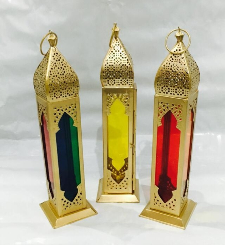 Metal Gold Color Moroccan Lantern High Class Quality Handmade Wholesale Candle Holder Ramadan lantern for decoration