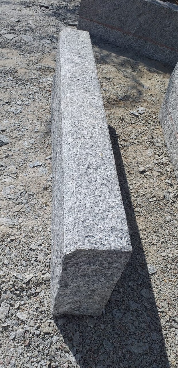 Indian Grey Granite Kerbstone for exterior paving garden landscaping Rough Surface curbstones Palisades Edging Paving pavement