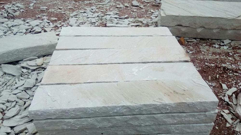 Mint Sandstone Rough Surface Outdoor Garden Steps Stair Kerbstone Stone Border Palisades Stepping Stones