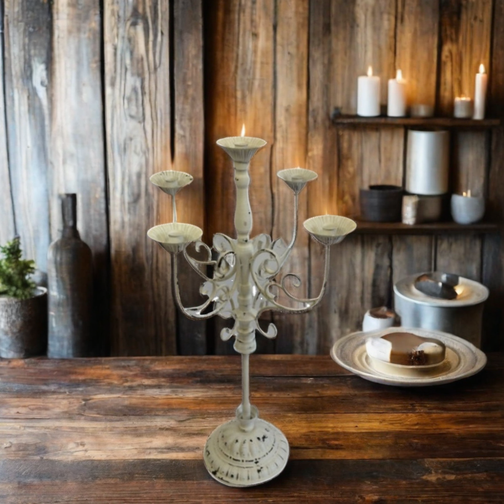 Handmade Metal Candle Stand for Christmas Tall Candle Holder for Wedding Customizable Candle Stick for Home Decoration