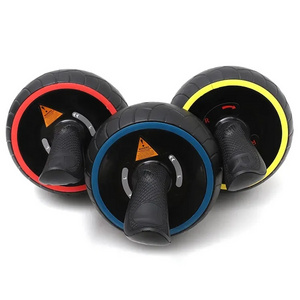 YIWU Hot Sale Fitness Equipment Gym Abs Muscle Training Abdominal Exercise Ab Wheel Roller with  Pad Knee Mat