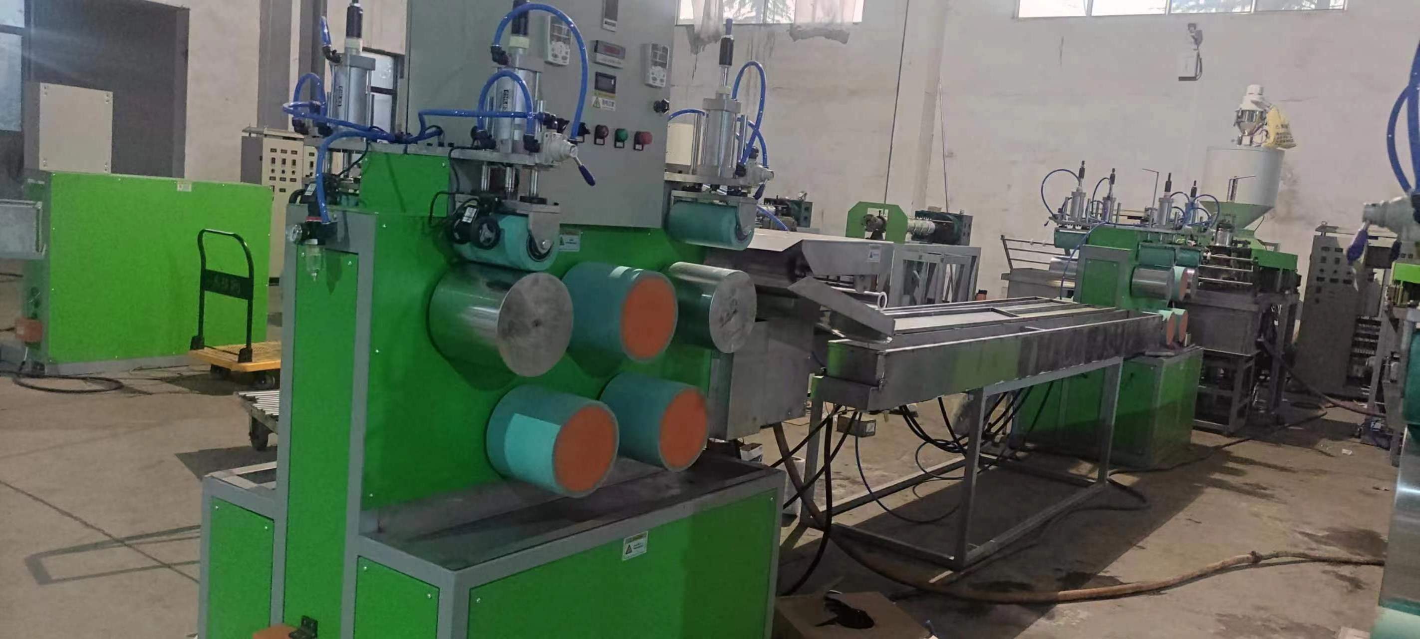 Plastic PE Mesh Bag Making Machine/ Fruit Packing Net Extruder