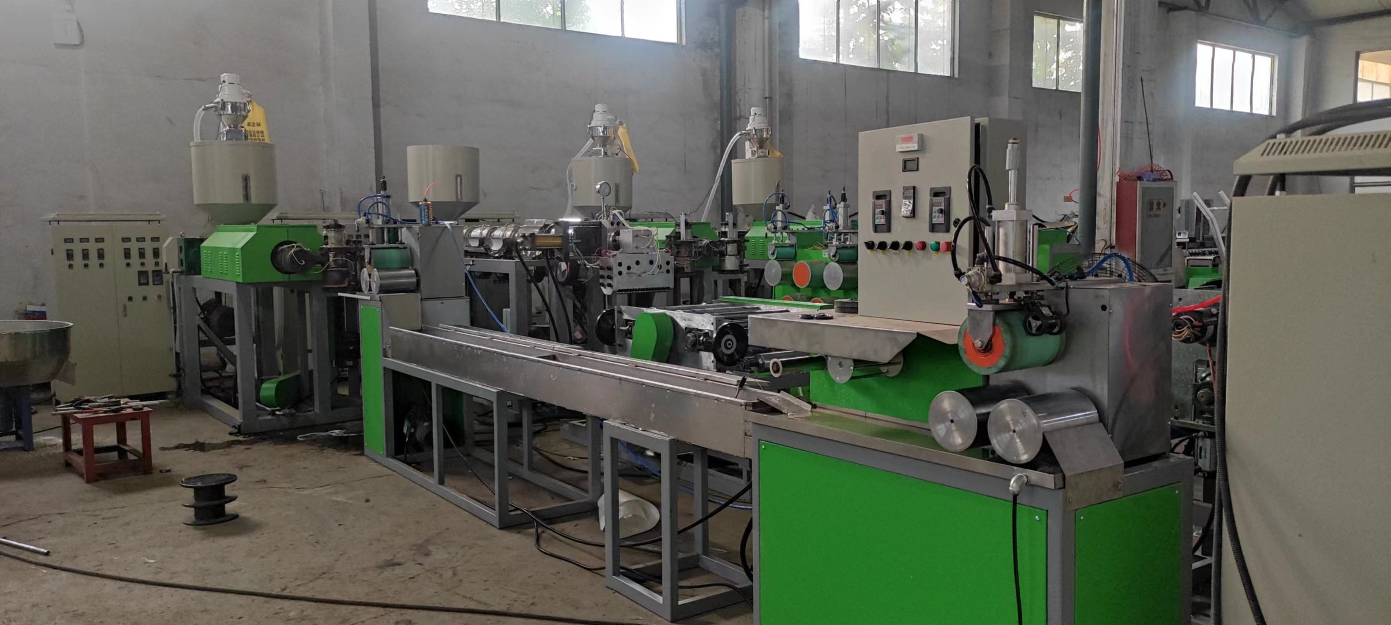 Foaming PE Plastic Foam Net Extruder Net Machine Fruit Packing Net Making Machine