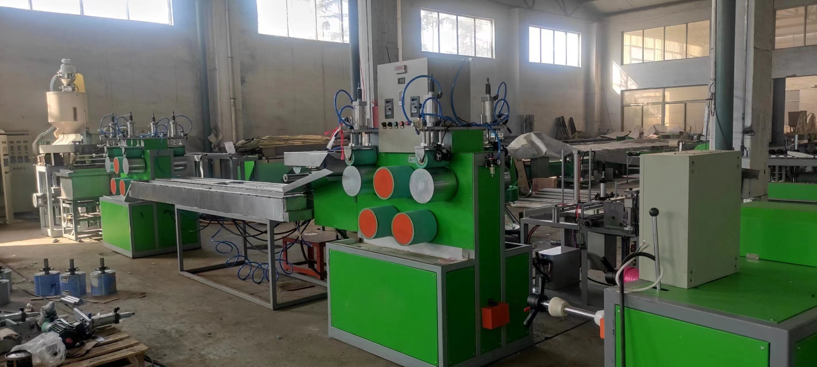 Plastic PE Mesh Bag Making Machine/ Fruit Packing Net Extruder