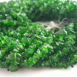 Chrome Diopside Polished Rough Chips Beads Polished Specimen Crystal Beads For Jewelry Raw Polished Chips Bracelet