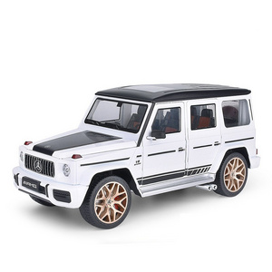 Die cast 1:18 Mercedes G63 SUV six door shock absorber alloy light and sound pullback multifunctional toy car model decorative