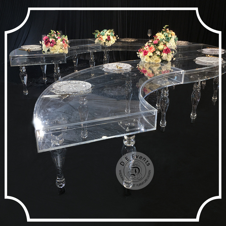 Luxury Wedding transparent acrylic Serpentine Party Table For Wedding Events