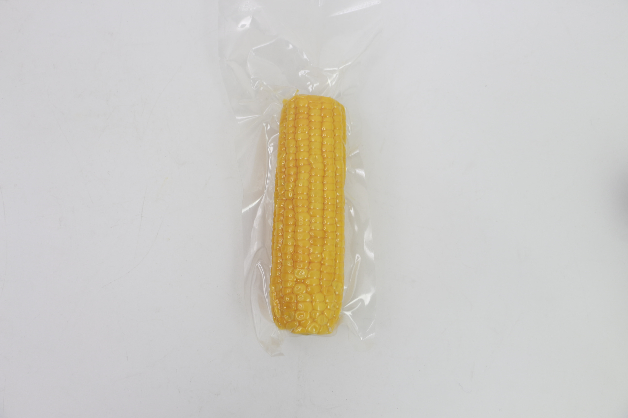 wholesale non-GMO high-quality  vacuum-sealed fruit yellow corn sweet corn