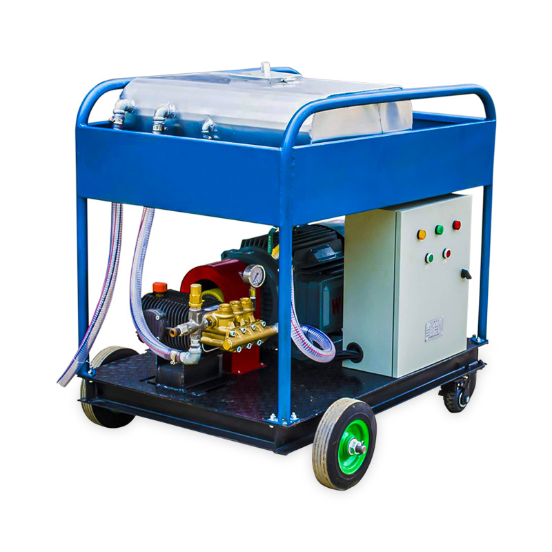 High Pressure Water Jet Pump Sewer Cleaning Machine Dirt cleaning on the surface of road, building, industrial