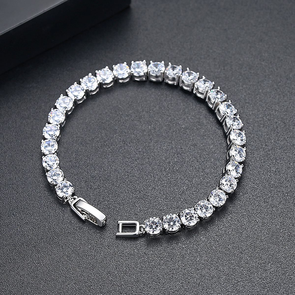 New Style Fashion Women Luxury Jewelry Classic Design 3A Round Zircon Tennis Bracelet