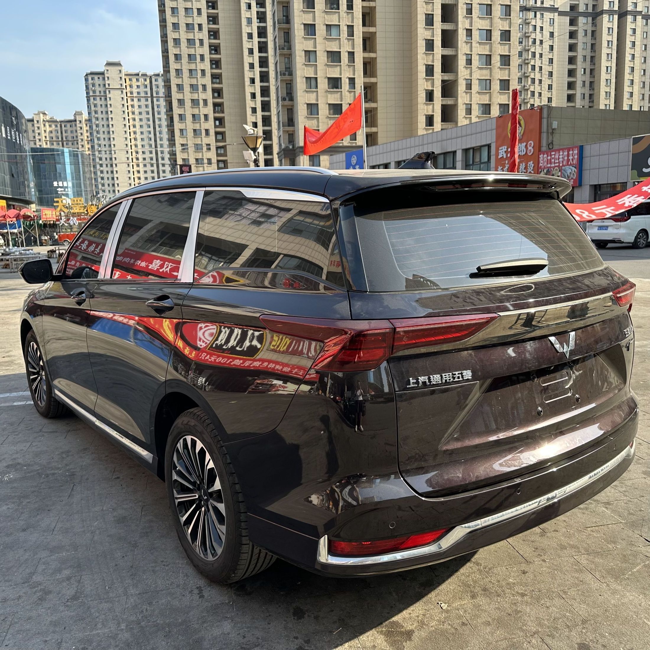 Big Space Economy Passenger Car Cheap Suv In China Wuling Kaijie Model 1.5T Model New Cars