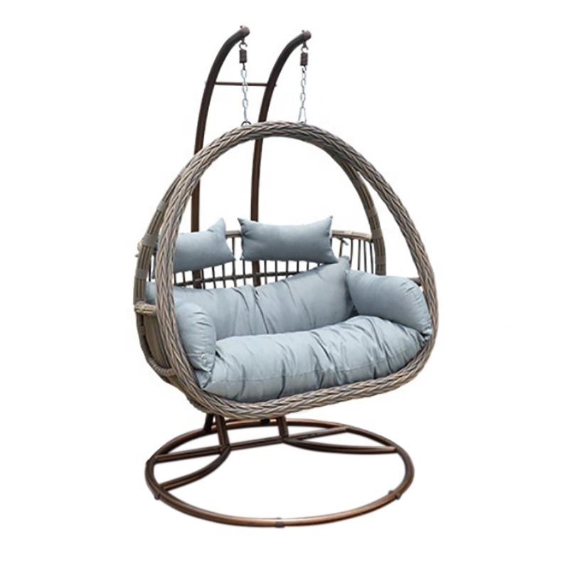 Good Sells Outdoor Furniture Water Proof PE Rattan Cushioned Garden Double Swings With Metal Base