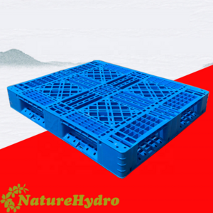 Heavy Duty Safe and Recyclable Blue Stackable Plastic Pallets Double Faced 4 Way trays for Sale