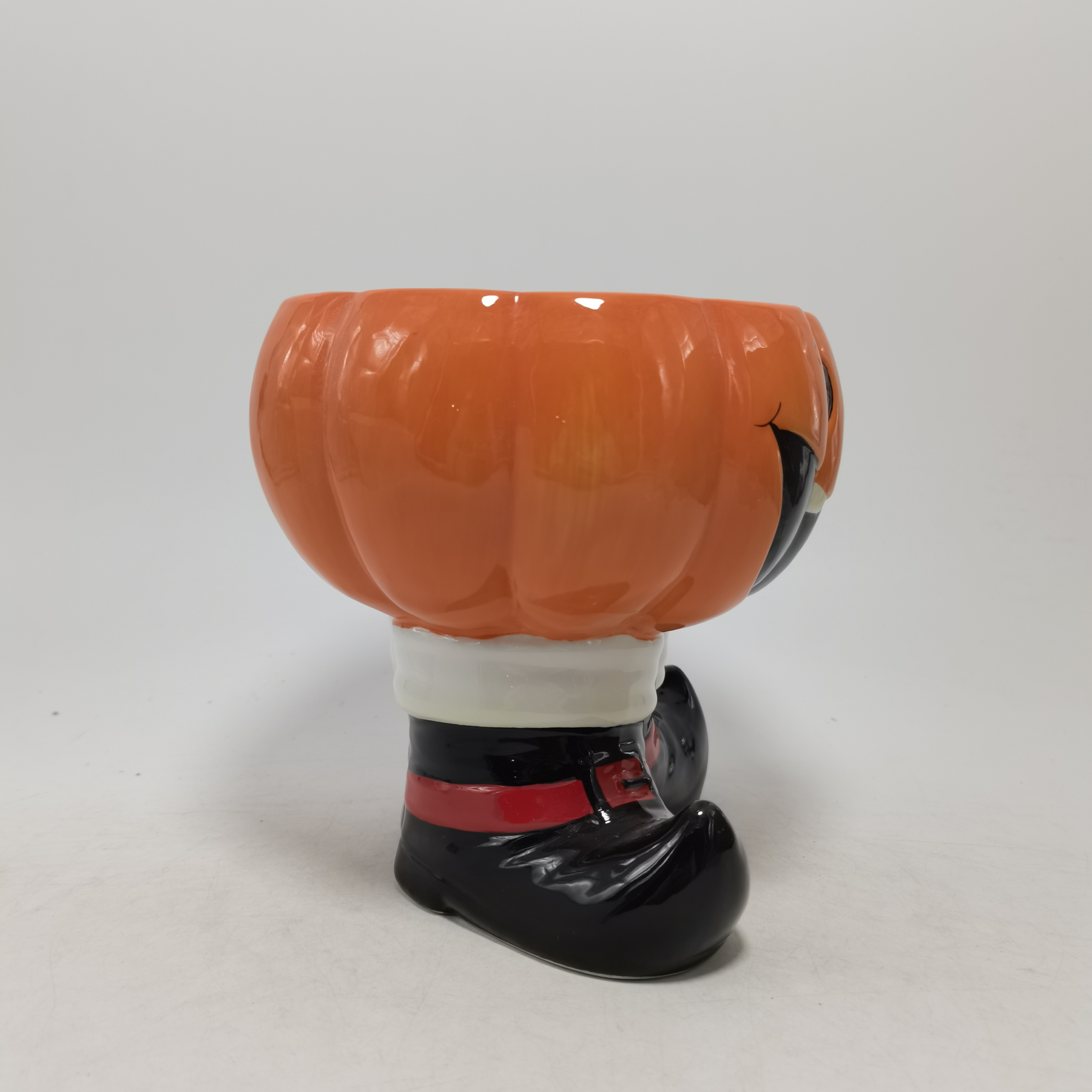 Hot Selling Custom Halloween Ceramic Pumpkin Storage Candy Household Kitchen Storage Food Jar With Lid