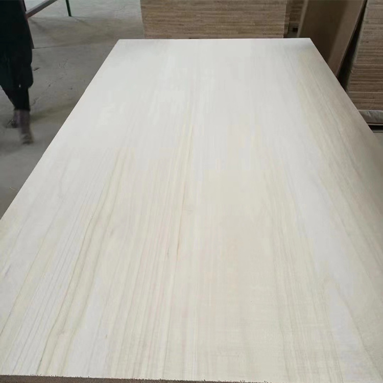 Factory direct sales are popular for cheap prices bleached paulownia lumber wood