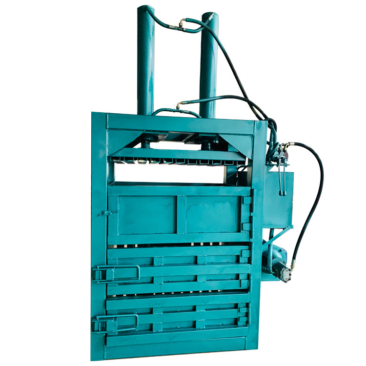 High Quality Mini Hydraulic Mini Hay Press Waste Paper Used Clothes Square Straw Plastic Baler For Sale