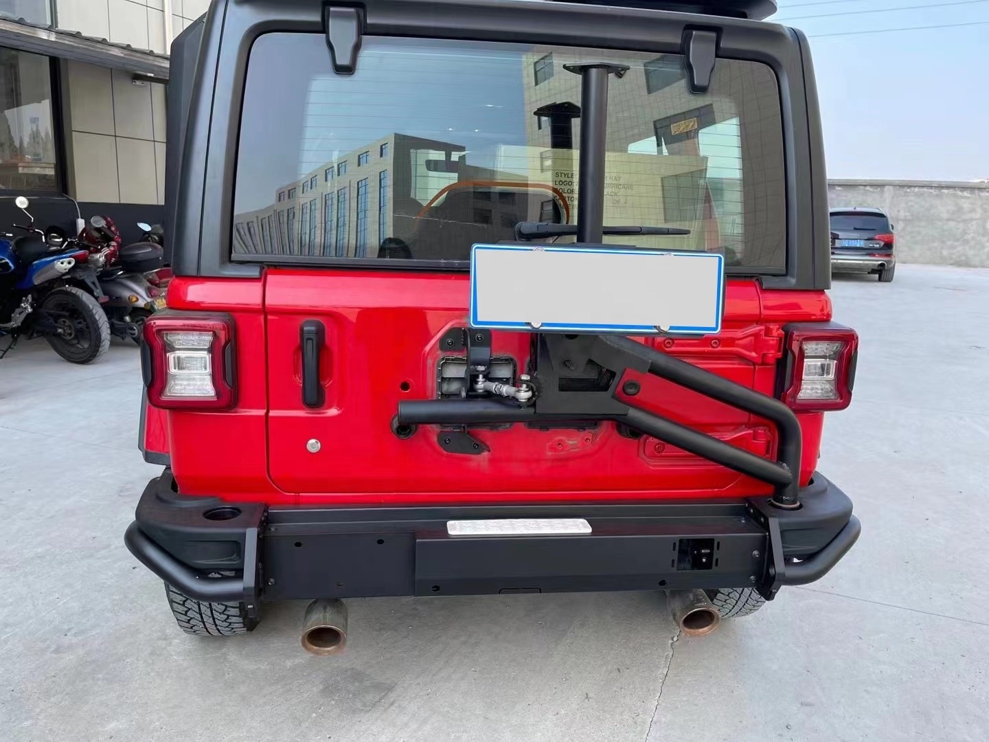 Rear Bumper and Spare Tire Carrier for Jeep Wrangler JL 2018-2022