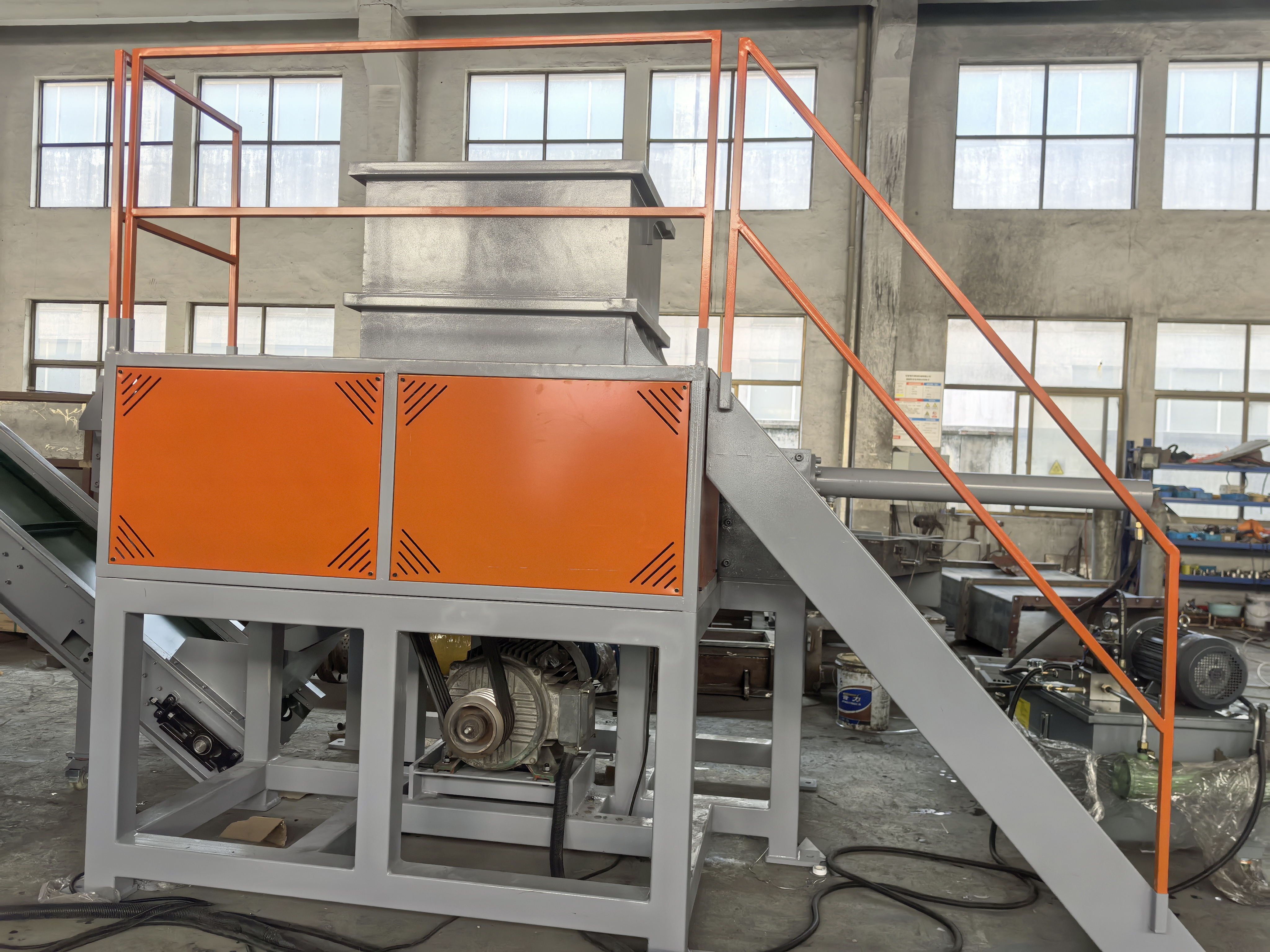 Metal Shredder One Shaft Shredder With high quality Blade Heavy Single Shaft Shredding Machine Factory