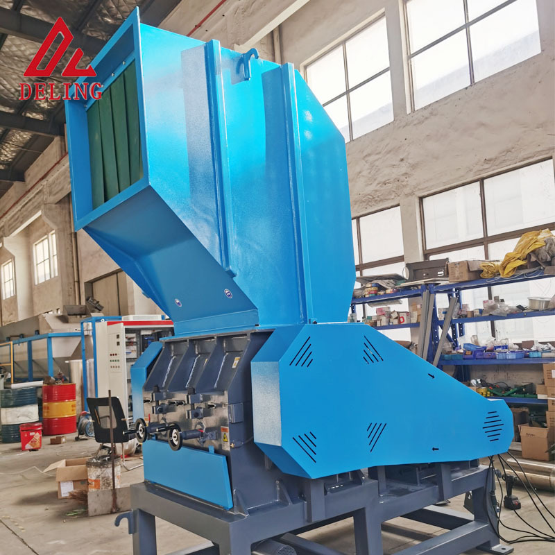 DELING Vertical Plastic Crusher solid waste crusher cardboard recycling and shredding equipment