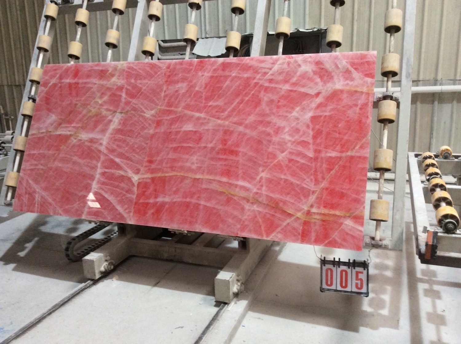 Chinese Factory Wholesale Backlit Translucent Ice Age Crystal Pink Onyx Marble Wall Panel Slab