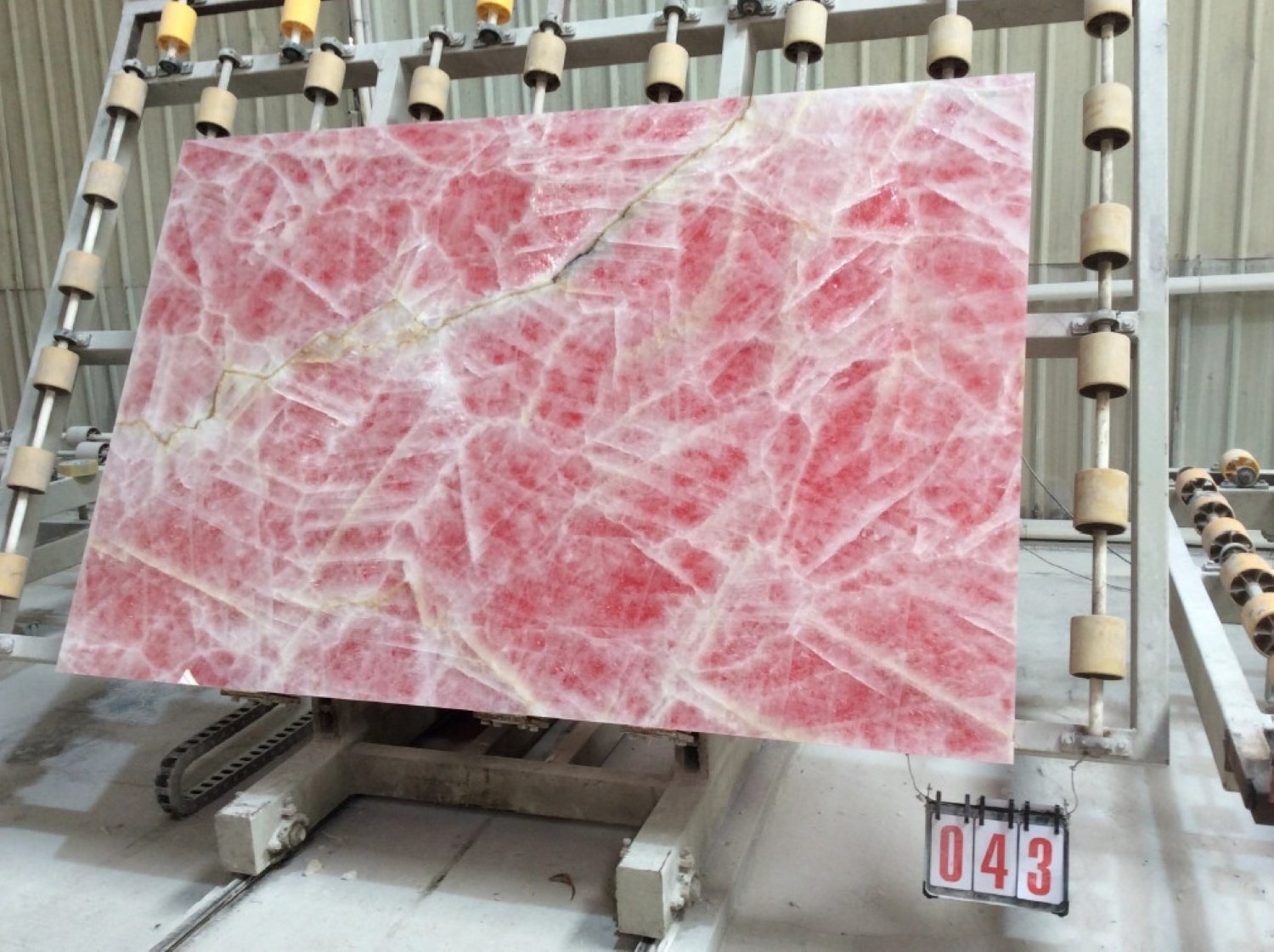 Chinese Factory Wholesale Backlit Translucent Ice Age Crystal Pink Onyx Marble Wall Panel Slab