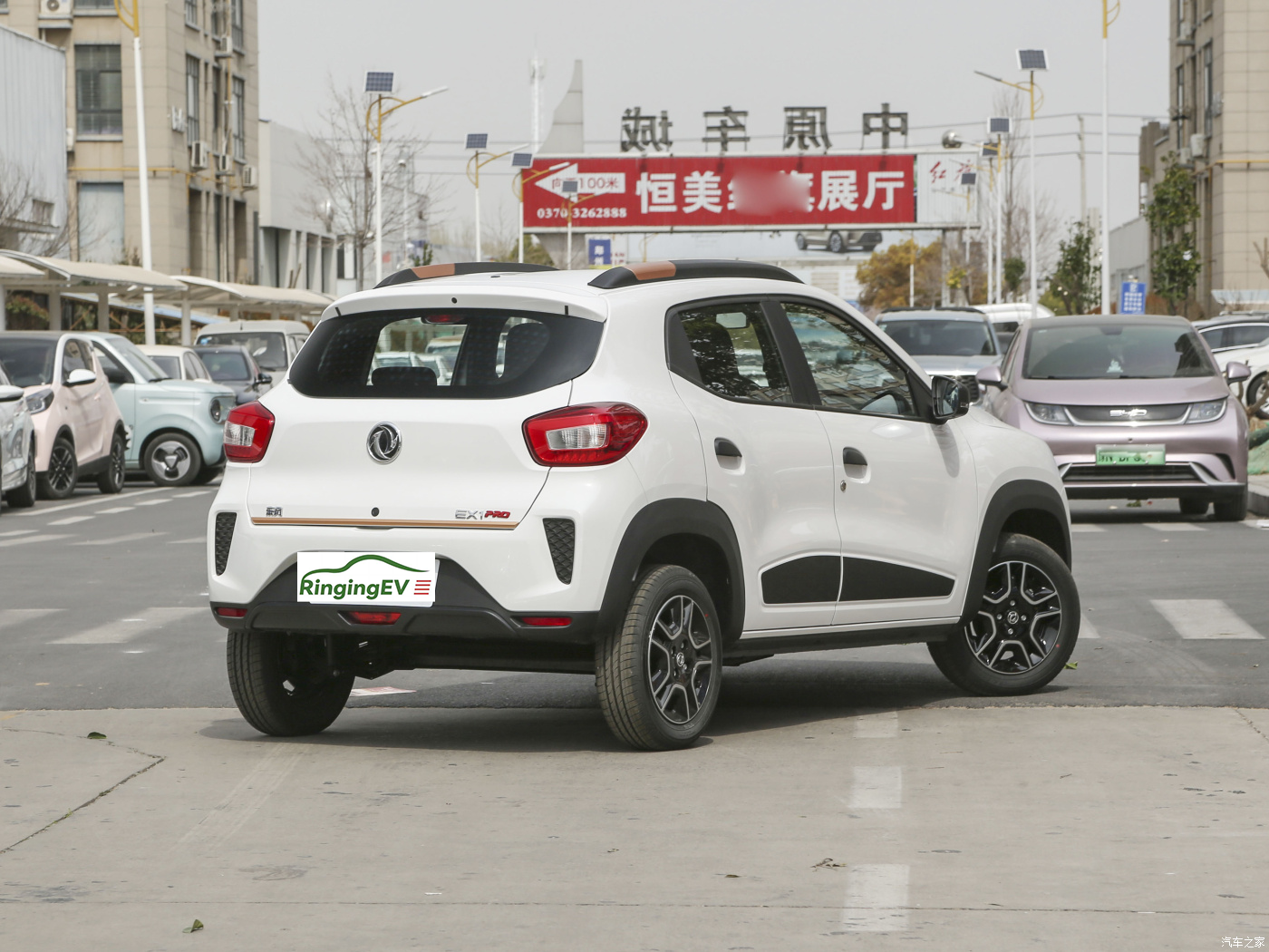 2023 NEW MINI SUV  Dongfeng Nano Ex1 Pro  Pure Electric Car.Pure Electricity Range 201km, 4 Seats with Airbags.